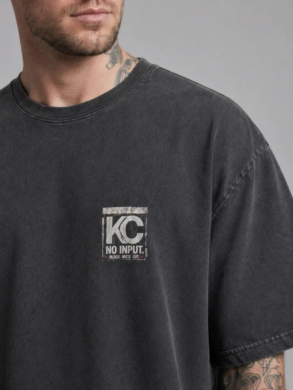 No Input Heavy Tee — Washed Black